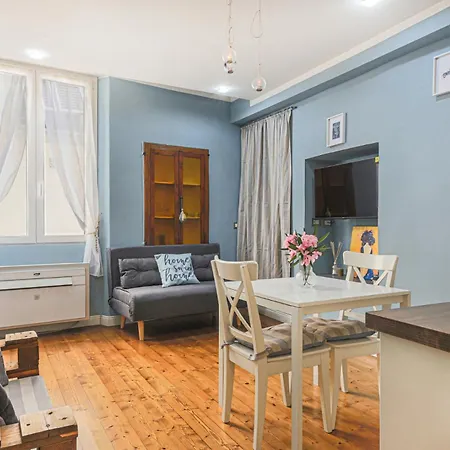 Apartment Blue Serendipity *
